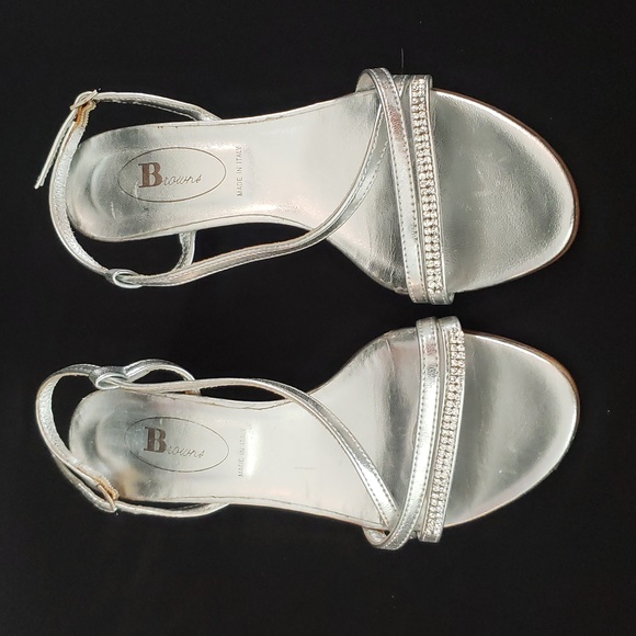 Browns Shoes Ankle Strap Heels & Complimentary Bracelet! - Picture 3 of 8